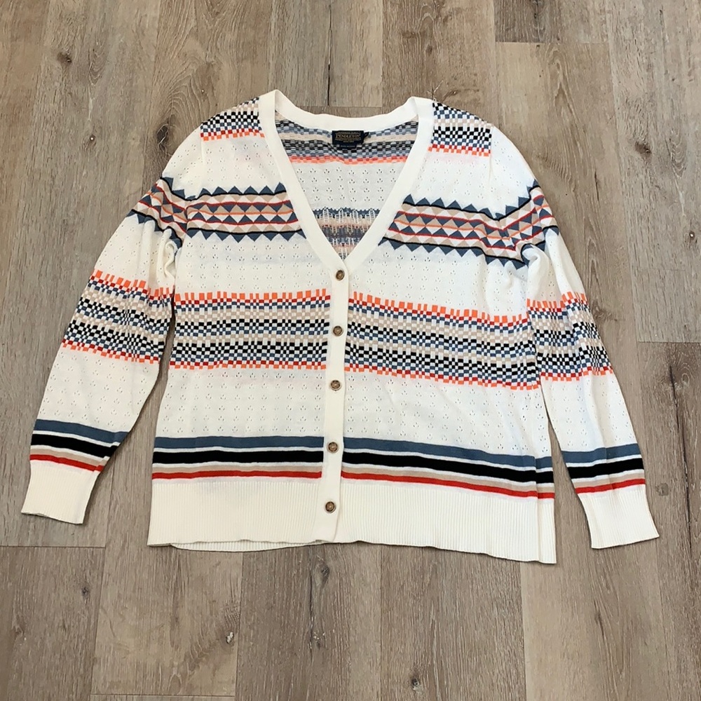 NWOT Pendleton button down sweater Size XL
